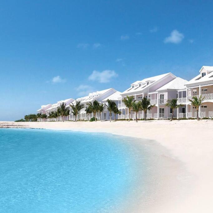 Luxury Townhouse In Palm Cay, Bahamas Nassau